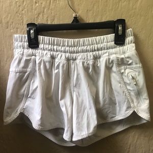 Lululemon white tracker shorts